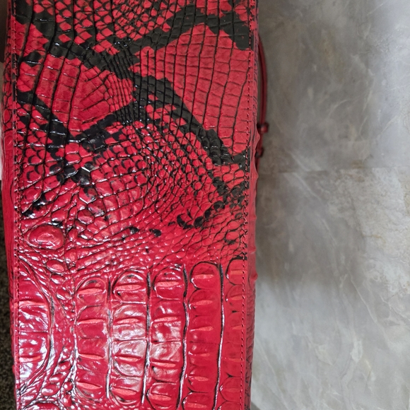 Brahmin Red and Black Croc-Embossed Shoulder Bag - Picture 2 of 14